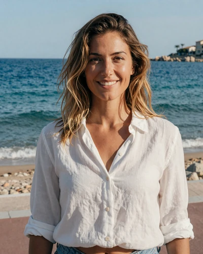 Isabelle, 33, Monacan wellness coach from Larvotto Beach who values balance and authentic connection