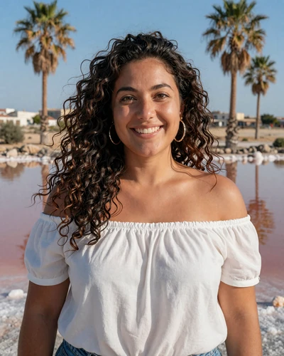 Despina, 25, sun-kissed Cypriot woman from Larnaca who loves cooking traditional halloumi dishes for loved ones
