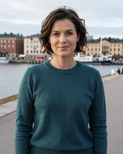 Petra, 31, Finnish woman from Helsinki who values honesty and genuine connection