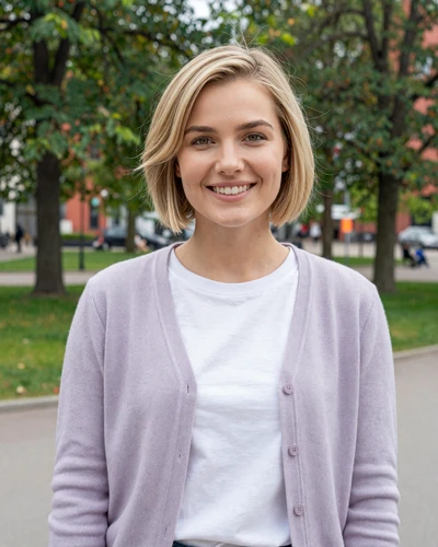 Maja, 24, Swedish woman from Malmö with an optimistic outlook on international dating