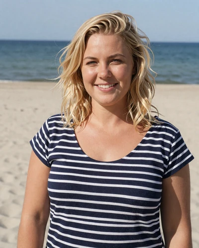 Kari, 29, Norwegian woman from Kristiansand who values family and coastal living